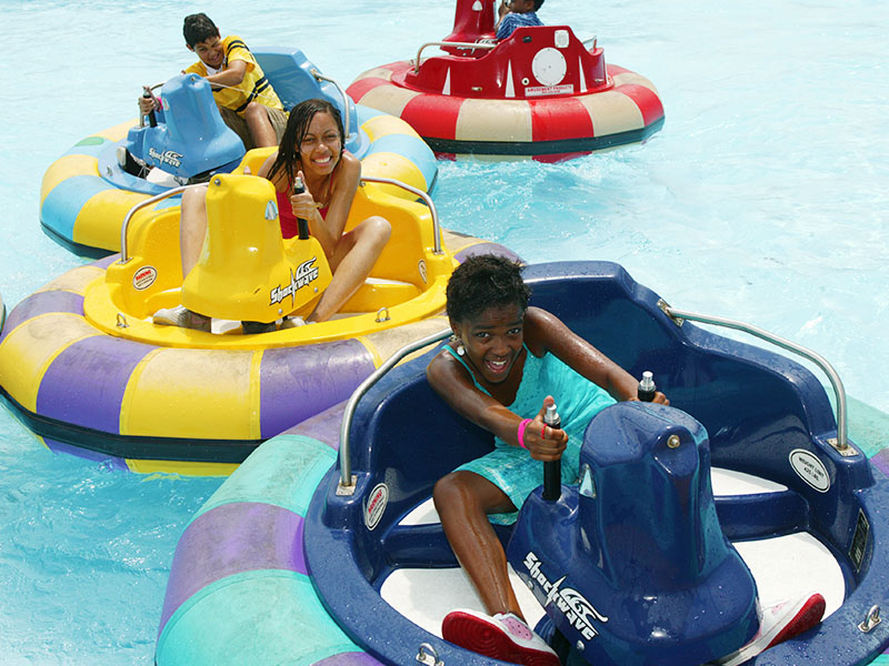 Bumper boats
