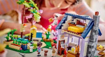 Building Indoor Mini Worlds LEGO and Blocks